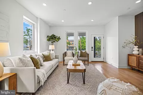 1819 A St SE #A, Washington, DC 20003 photo 9
