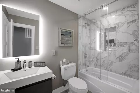 1062 44th St NE, Washington, DC 20019 photo 25