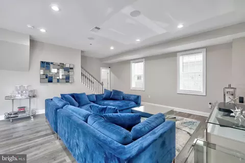 1062 44th St NE, Washington, DC 20019 photo 17