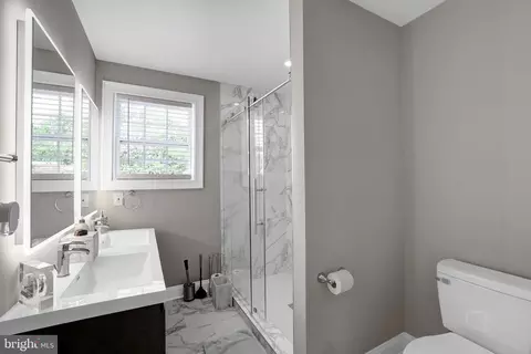 1062 44th St NE, Washington, DC 20019 photo 31