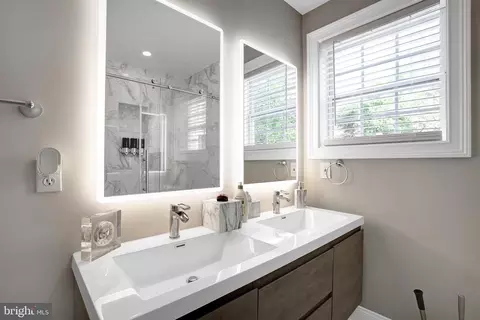 1062 44th St NE, Washington, DC 20019 photo 32