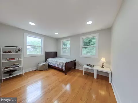 109 47th St SE, Washington, DC 20019 photo 17