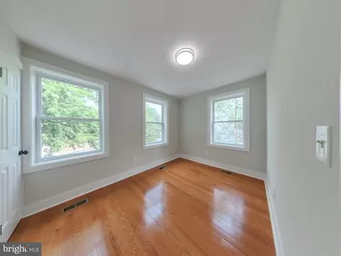 109 47th St SE, Washington, DC 20019 photo 21