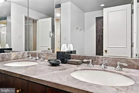2700 Calvert St NW #316, Washington, DC 20008 photo 24