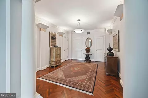 2700 Calvert St NW #316, Washington, DC 20008 photo 4