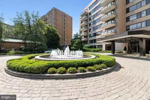 2700 Calvert St NW #316, Washington, DC 20008 photo 2