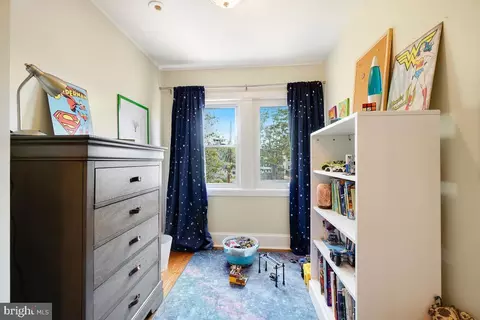 Bedroom - 218 16th St SE, Washington, DC 20003 photo 4 of 4