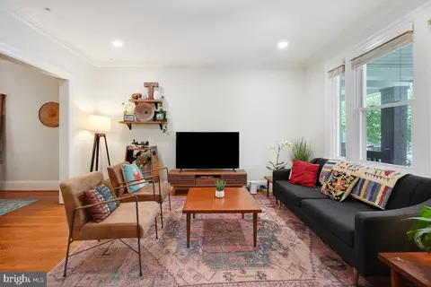 Living - 218 16th St SE, Washington, DC 20003 photo 1 of 2