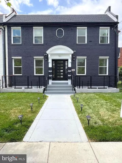 701 Quincy St NE #2, Washington, DC 20017