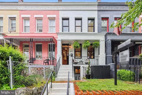 405 16th St SE, Washington, DC 20003