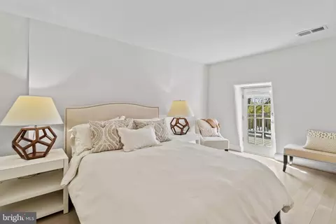 Bedroom - 3310 P St NW, Washington, DC 20007 photo 4 of 5