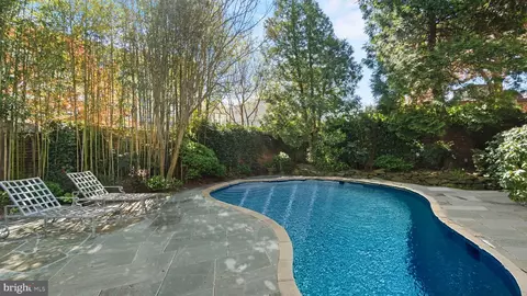 Exterior - 3310 P St NW, Washington, DC 20007 photo 4 of 4
