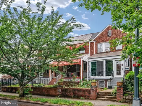 Exterior - 322 18th St NE, Washington, DC 20002 photo 1 of 8