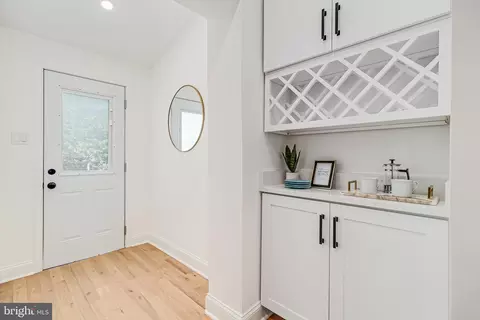 Entry Way - 1312 E Street St NE, Washington, DC 20002 photo 5 of 8