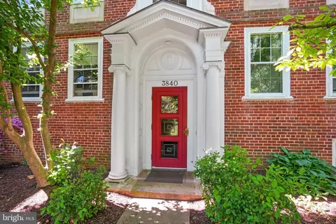 3840 Porter St NW #D382, Washington, DC 20016