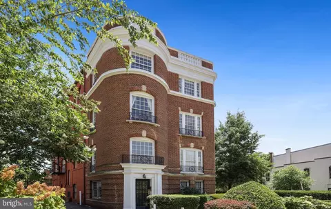 1901 19th St NW #302, Washington, DC 20009