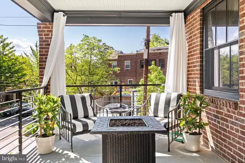 2214 Observatory Pl NW, Washington, DC 20007 photo 5