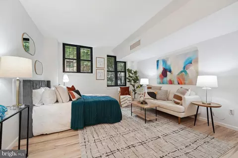 1701 16th St NW #111, Washington, DC 20009
