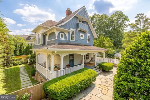3320 Highland Pl NW, Washington, DC 20008