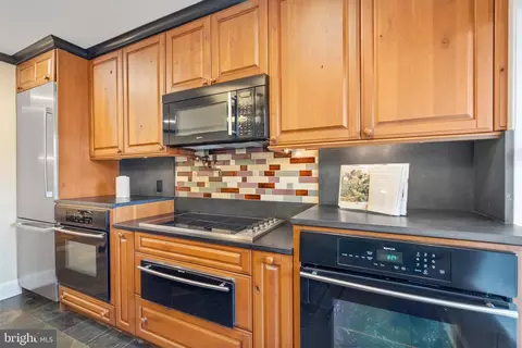 641 3rd St NE, Washington, DC 20002 photo 18