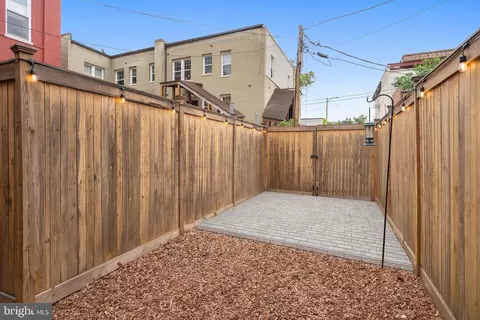 641 3rd St NE, Washington, DC 20002 photo 28