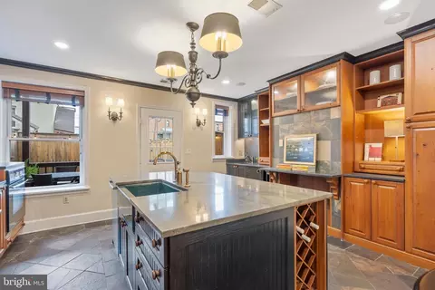 641 3rd St NE, Washington, DC 20002 photo 15