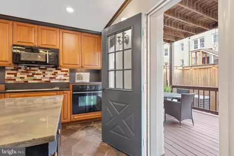 641 3rd St NE, Washington, DC 20002 photo 22