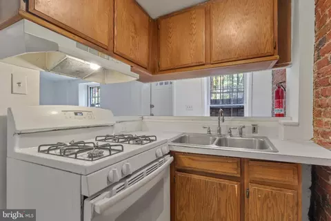 511 8th St NE, Washington, DC 20002 photo 42