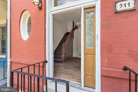 511 8th St NE, Washington, DC 20002 photo 2