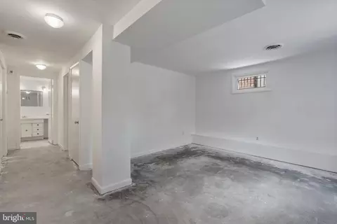 511 8th St NE, Washington, DC 20002 photo 35