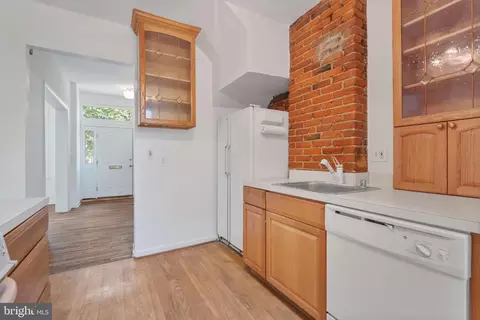 511 8th St NE, Washington, DC 20002 photo 17
