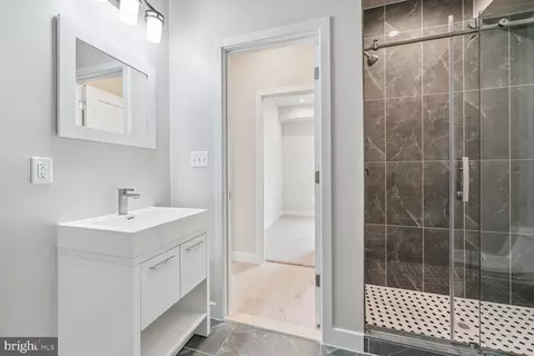 2512 Elvans Rd SE, Washington, DC 20020 photo 12