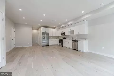 2512 Elvans Rd SE, Washington, DC 20020 photo 2