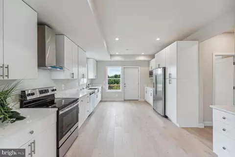 2512 Elvans Rd SE, Washington, DC 20020 photo 4