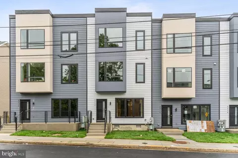 2512 Elvans Rd SE, Washington, DC 20020
