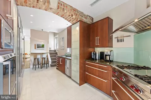 124 3rd St NE, Washington, DC 20002 photo 17