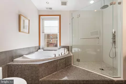 124 3rd St NE, Washington, DC 20002 photo 35