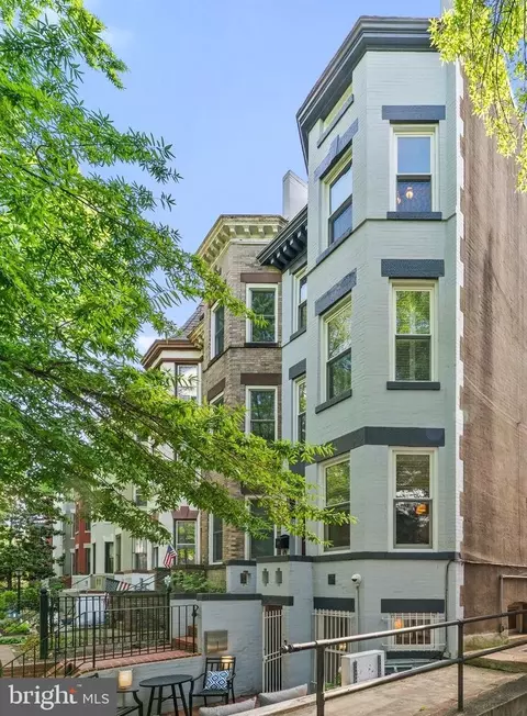 124 3rd St NE, Washington, DC 20002 photo 3