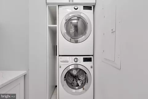 418 7th St SE #401, Washington, DC 20003 photo 14