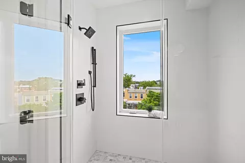 1819 A St SE #C, Washington, DC 20003 photo 27