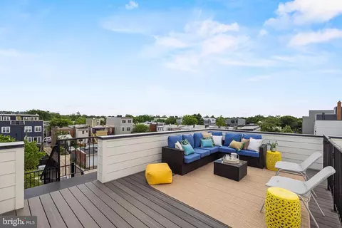 1819 A St SE #C, Washington, DC 20003 photo 8