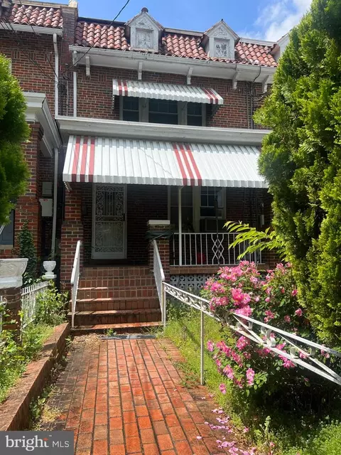 5008 4th St NW, Washington, DC 20011