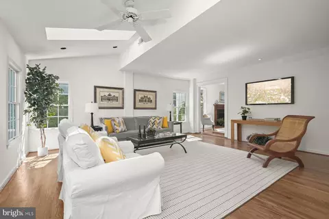 4331 Forest Ln NW, Washington, DC 20007 photo 6