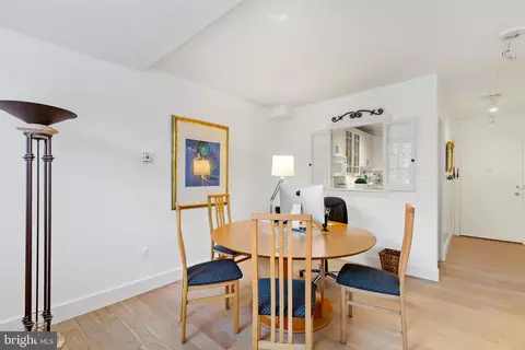 4000 Tunlaw Rd NW #630, Washington, DC 20007