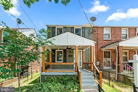 715 Faraday Pl NE, Washington, DC 20017