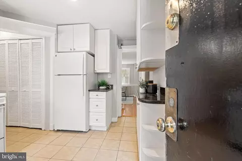 2702 Dumbarton St NW, Washington, DC 20007 photo 21
