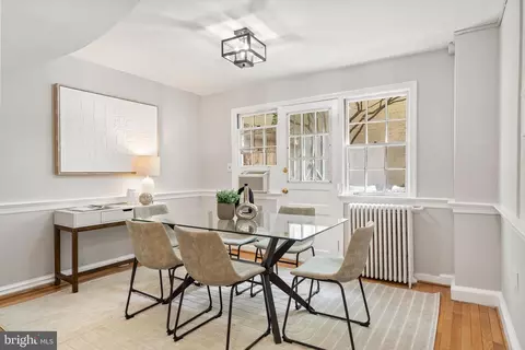 2702 Dumbarton St NW, Washington, DC 20007 photo 14