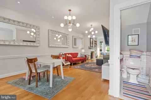 127 D St SE, Washington, DC 20003 photo 10