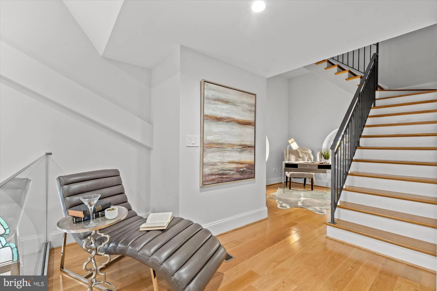 Entry Way - 819 D St NE #34, Washington, DC 20002 photo 6 of 7