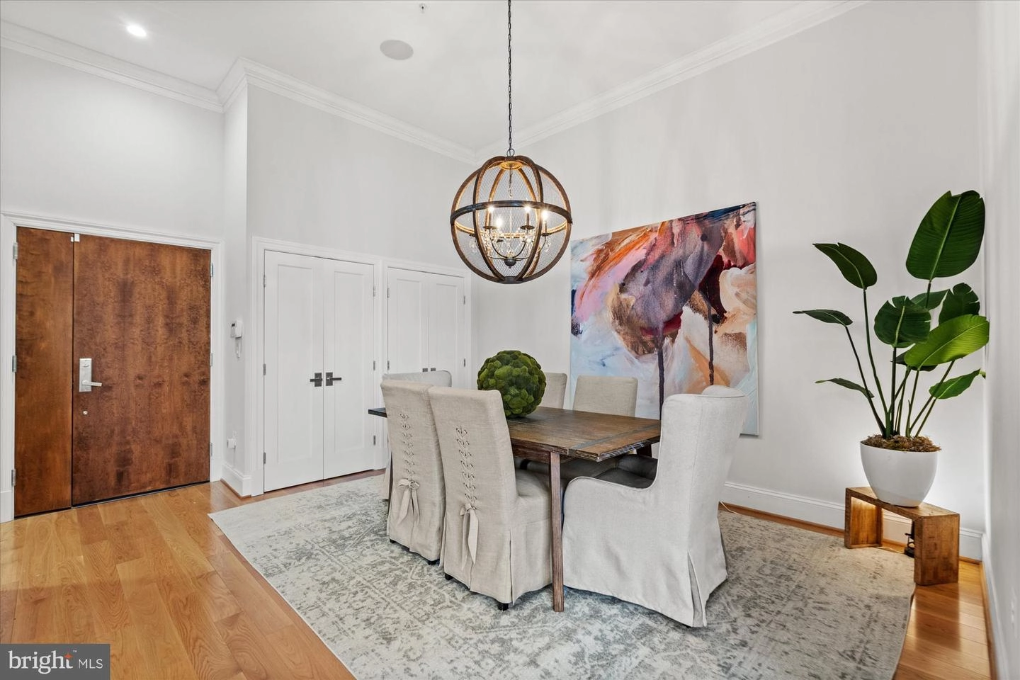 Dining - 819 D St NE #34, Washington, DC 20002 photo 1 of 4